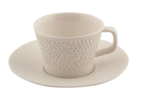 Tabaklı Kahve Fincanı / Coffee Cup & Saucer